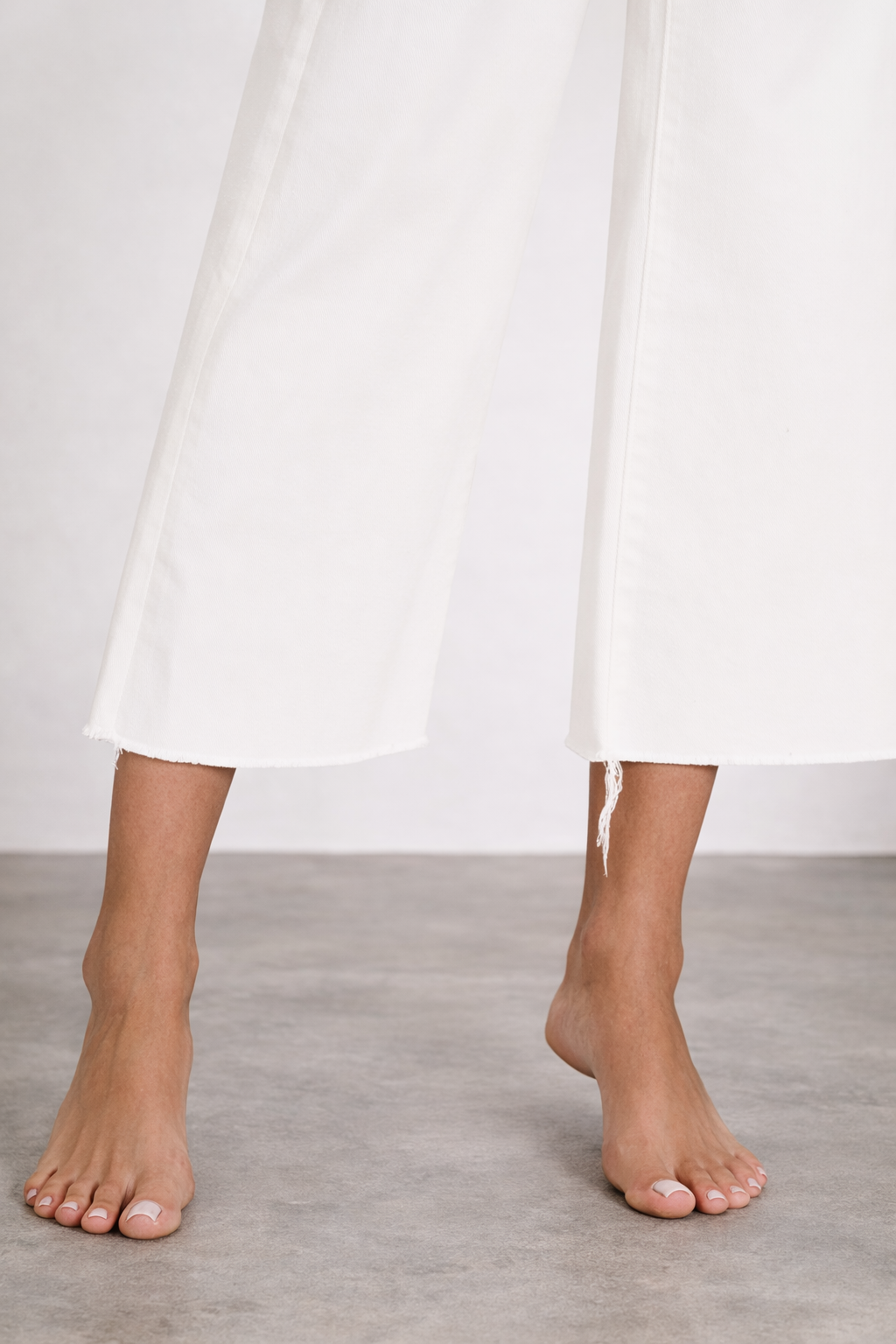 Bright Side Cropped White Denim